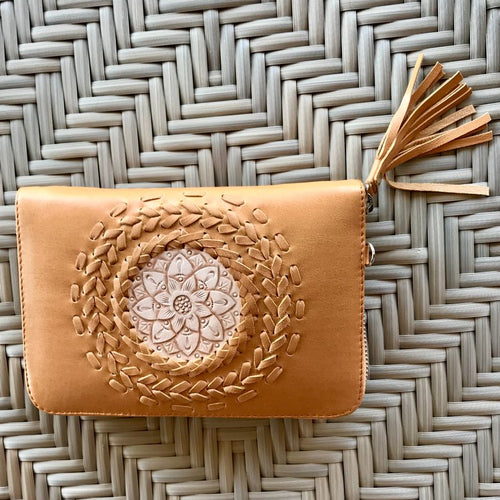 Mandala Zip Around - Tan