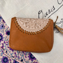 Load image into Gallery viewer, Baby Bella Wallet - Nude