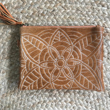 Load image into Gallery viewer, Carved Hide Clutch - Tan